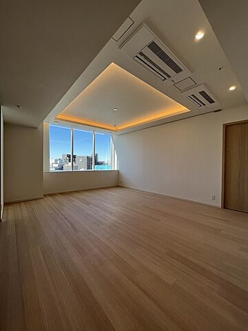 リビング/ダイニング ザ・パークハウスグラン三番町26 11階/-