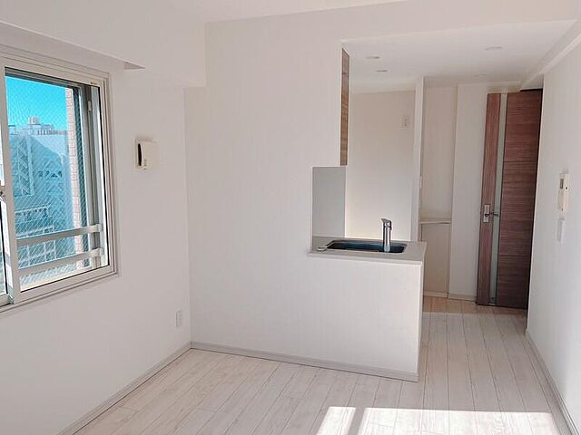 リビング/ダイニング サンメゾン目白高田 9階/-