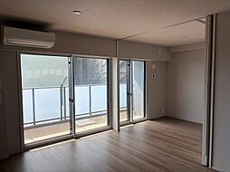 プラウド武蔵新城ステーションマークス 604 6階3LDKのリビング/ダイニング