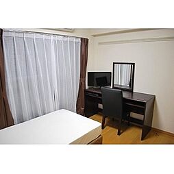 東急東横線 新丸子駅 徒歩4分の賃貸マンション 3階1Kのリビング/ダイニング