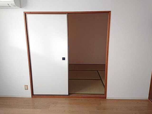 寝室