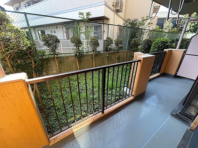 バルコニー