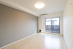 ラピス A 1階1Kのリビング/ダイニング