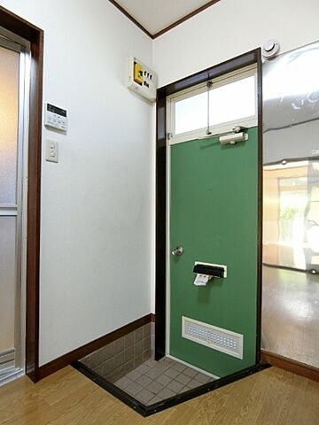 玄関