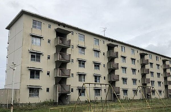 ビレッジハウス社1号棟 301｜兵庫県加東市沢部(賃貸マンション1LDK・3階・39.83㎡)の写真 その1