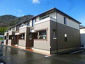 フィオレンティーナ3 201 ｜ 兵庫県姫路市広畑区西蒲田（賃貸アパート2LDK・2階・57.63㎡） その1