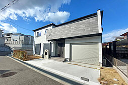 2022年築！ボックスガレージ付！全室南向きの長期優良住宅！