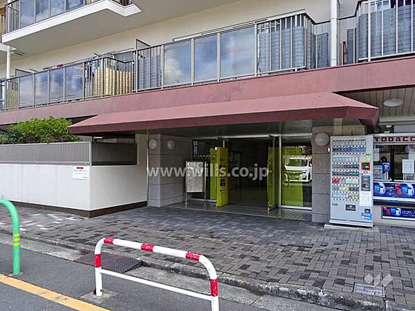 エントランスを拡大表示