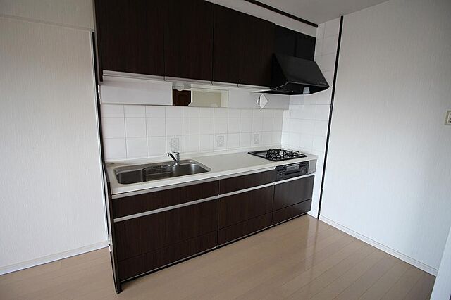 キッチン ビクトリア上水前寺 7階/-