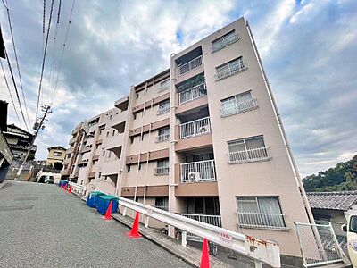 外観：牧山小学校　高生中学校エリアです。