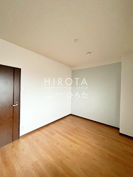 住む人のこだわりを活かす洋室です。お好きにアレンジしてください。