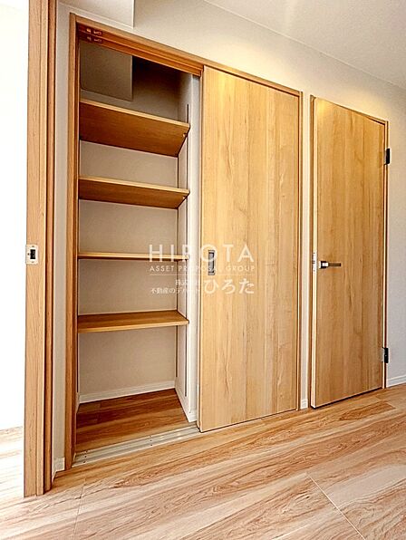 水回りや建具なども新しくなって築年数を感じさせない仕上がりです。