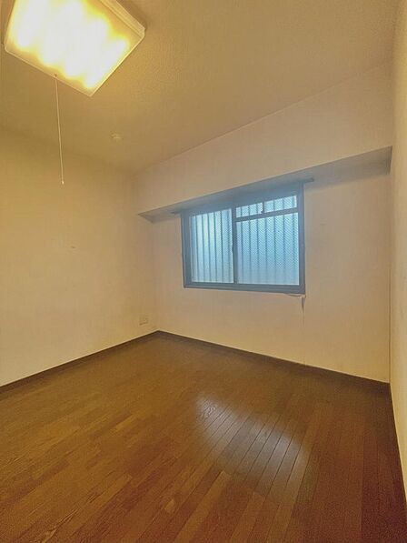 住む人のこだわりを活かす洋室です。お好きにアレンジしてください。