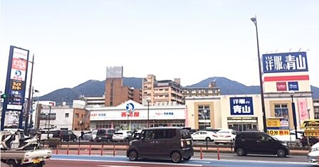 アクロスプラザ小倉（461m）