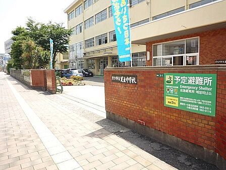 北九州市立足立中学校(312m)