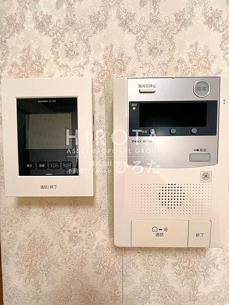オートロックで来客確認が可能です
