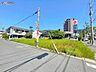 その他：香春口三萩野駅徒歩18分。123.53坪の角地、更地渡しです。