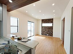 リビング/ダイニングの画像