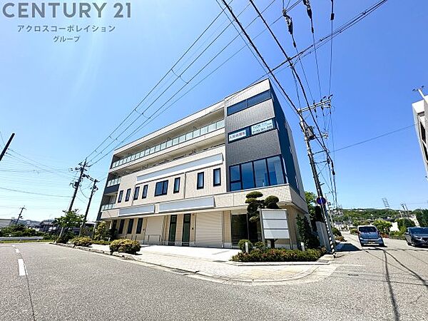 兵庫県宝塚市中筋5丁目(賃貸マンション1LDK・4階・29.88㎡)の写真 その1