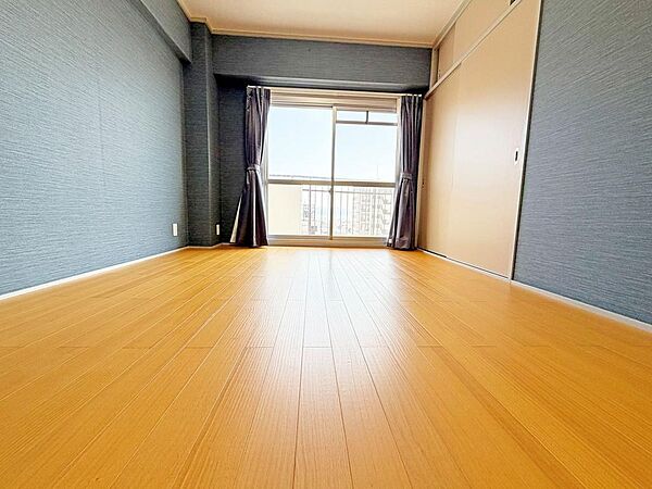 寝室を拡大表示