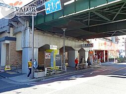 黄金町駅(京急 本線) 徒歩14分。 1100m