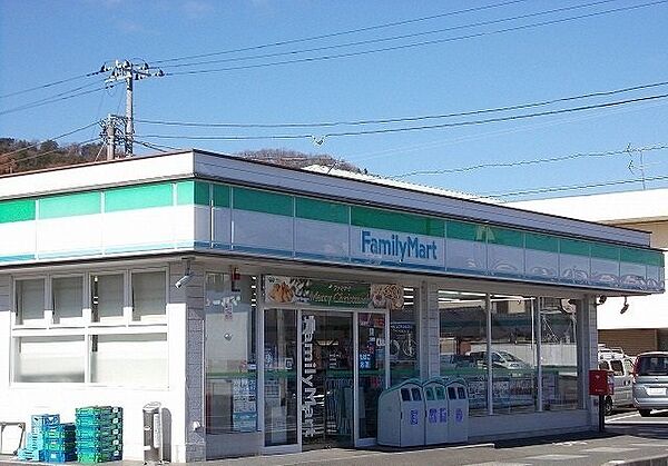 画像19:ファミリーマート三島中島店まで1000m