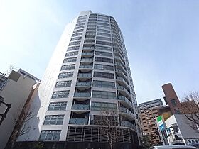 Ｓ－ＦＯＲＴ警固タワー 2001 ｜ 福岡県福岡市中央区警固２丁目13番17号（賃貸マンション1LDK・20階・49.78㎡） その1