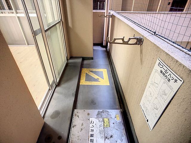 バルコニー