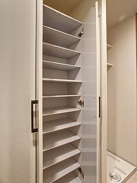 パークアクシス福岡県庁前