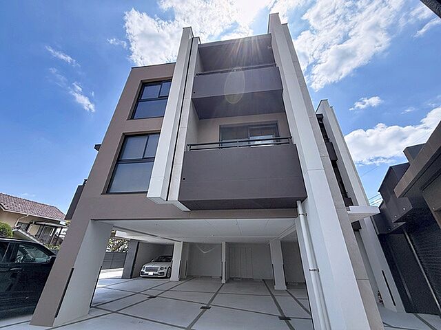 6 / 24