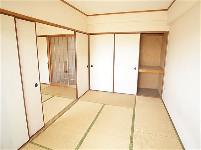 寝室