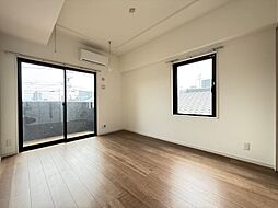 Sun Rich ST 704 7階1Kのリビング/ダイニング