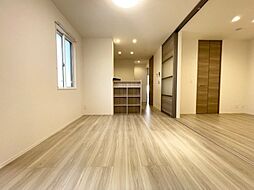 Excellent街角六番街 106 1階1LDKのリビング/ダイニング