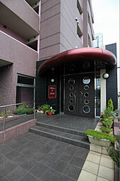 6 / 17