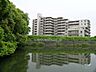 外観：ディアエスタ・ミオ豊中（ウエストスクエア）の遠景（北側から）。阪急宝塚線「岡町」駅徒歩7分。1998年6月築。総戸数178戸の分譲マンションです。