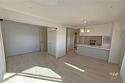 プレサンスロジェ江坂 3LDKのリビング/ダイニング