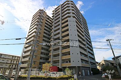 外観：ペルル加島の外観（北東側から）