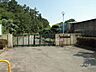 周辺：竹見台中学校[公立]の外観