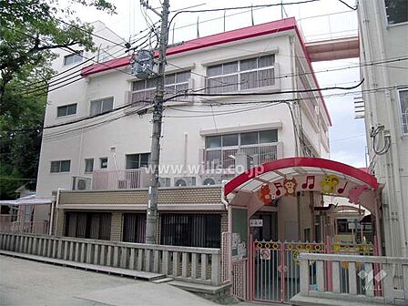 稲荷学園[私立]の外観