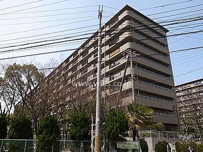 外観:日興千里丘スカイマンションB棟の外観(南東側から) 外観:日興千里丘スカイマンションB棟の外観(南東側から)