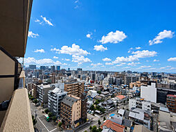 最上階・角部屋ならではの眺望と開放感!