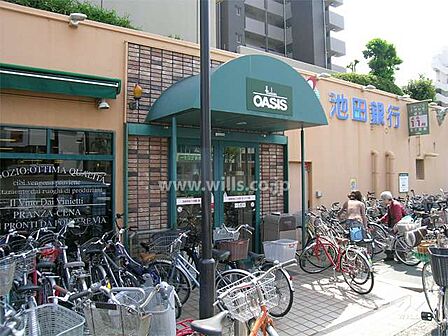 阪急オアシス(服部緑地店)