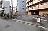 駐車場：駐車場の出入口(ロボットゲート付き)