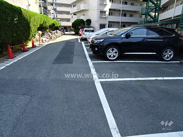 駐車場を拡大表示