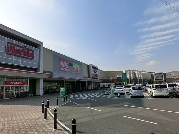 イオンタウンおゆみ野 徒歩21分。 1680m