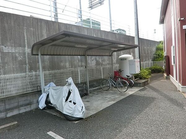 画像20:屋根付きの駐輪場です