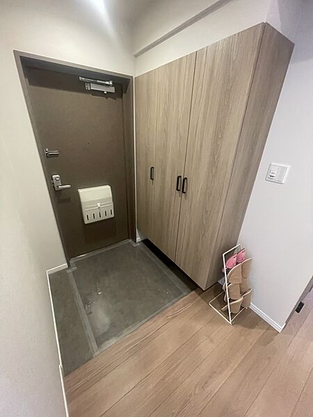 玄関を拡大表示