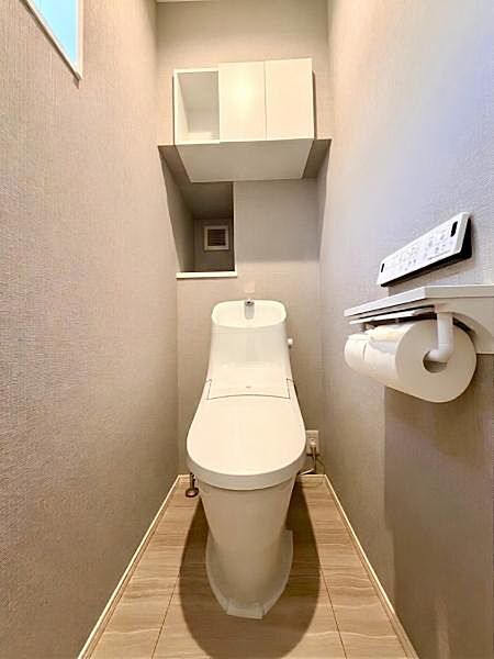 トイレを拡大表示