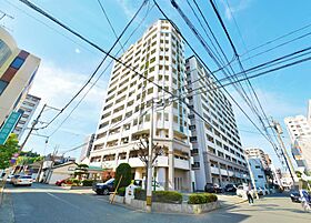 福岡県北九州市小倉北区下到津5丁目（賃貸マンション3LDK・13階・73.72㎡） その1