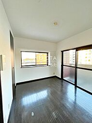 JR鹿児島本線 小倉駅 バス16分 西鉄バス下到津一丁目下車 徒歩1分の賃貸マンション 9階1Kのリビング/ダイニング